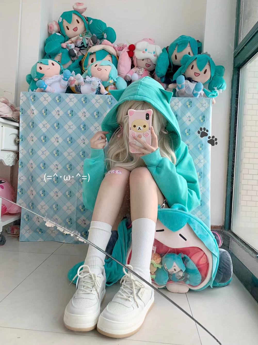yue qiqi カットソー　litmus 💙💛💙 New arrival Qi Lolita outfit. Golden Chinese Knot