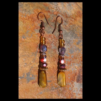 Tribe vibe (lavender) handmade earrings by nubian collection artwear 👑