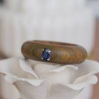 Natural Elements: Fragrant  Guaiac Wood Ring With 925 Sterling SilverSetting with Natural Tanzanite Oval Faceted US size 8 - Thumbnail 3
