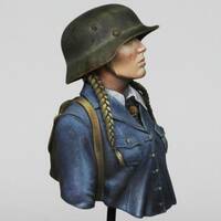 1/10 BUST Resin Model Kit German Beautiful Girl Panzerfaust WW2 Unpainted - Thumbnail 2