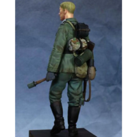 1/16 Resin Model Kit German Soldier Grenadier WW2 Unpainted - Thumbnail 2