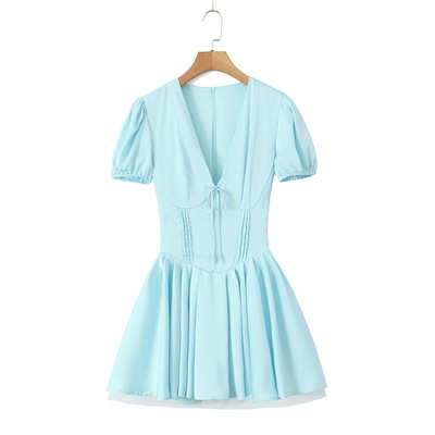 Three-layer sexy deep v-neck mesh lined princess skirt dress - Thumbnail 4