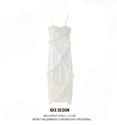 Lace chest-packed suspender skirt