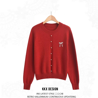 Retro style pearl bow embroidery round neck long sleeve sweater