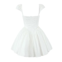 V-neck white waist short-sleeved slim short puffy dress - Thumbnail 3