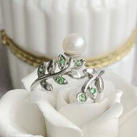 Free Size Green Tsavorite White Pearl Ring Natural Freshwater Pearl 925 Sterling Silver Ring for Women - Thumbnail 1