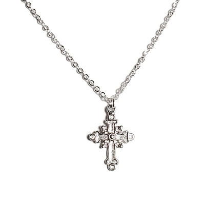 Detailed cross pendant necklace