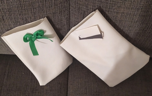 HANDMADE POCKET 