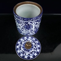 China Jingdezhen blue and white porcelain, hand-painted lotus lid jar | Vintage | Retro | collection - Thumbnail 4