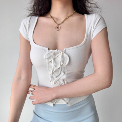 Lace-up design square neck short-sleeved t-shirt women's top