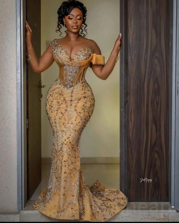 Gold Mermaid Prom Dresses Beaded Crystals Luxurious Evening Formal Party Second Reception Birthday Engagement Gowns Dress