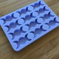 Triple Moon Silicone Mold - Thumbnail 2