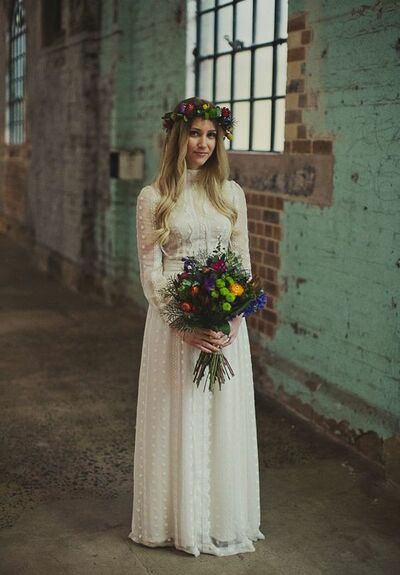 Modest West Polka Dots Country Wedding Dresses High Neck Bohemian Lace Wedding Dress，1154
