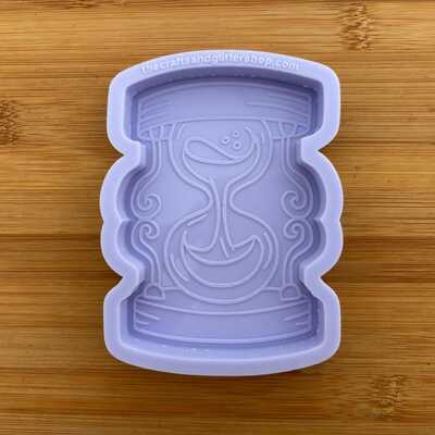 Hourglass silicone mold