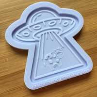 UFO abducting cow Silicone Mold - Thumbnail 2