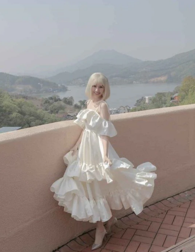 Beautiful Straps White Tea Length Prom Dress With Ruffles