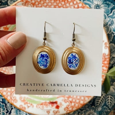 Hand painted earrings no.03