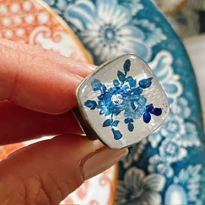 Hand painted ring no.04