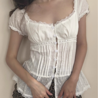 Pleated halterneck low-cut button-down lace cropped top - Thumbnail 2