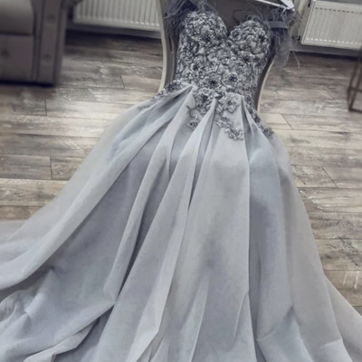 Prom dresses straps with appliques flowers