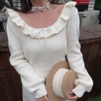 Lace collarbone exposed round neck ribbon bow knitted sweater
