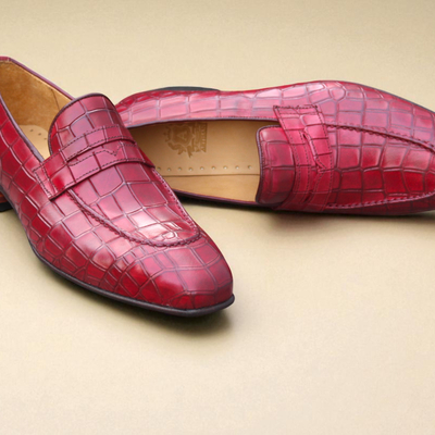 Crafted leather classic men burgundy crocodile leather loafers dress shoes
