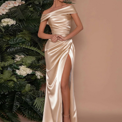Mercerized one-shoulder slit dress