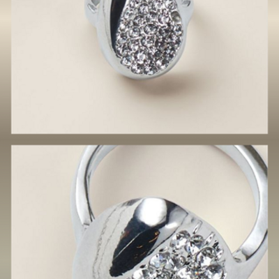 Glistening droplet ring