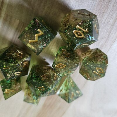 Witch fire hard-edged dice set