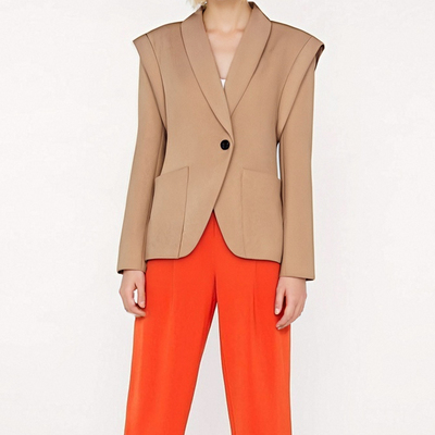 Elegant lapel waisted single button jacket