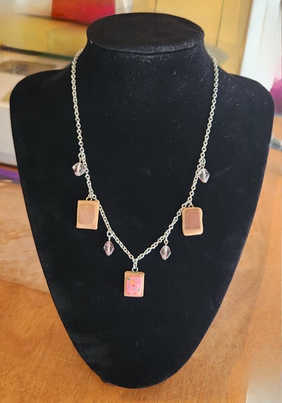 Frosted necklace