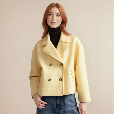 Fashionable and elegant double-breasted short woolen coat
