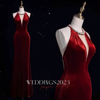 Elegant Deep V-neckline Long Sheath Red Velvet with Diamond Decoration Open Back Prom Dress