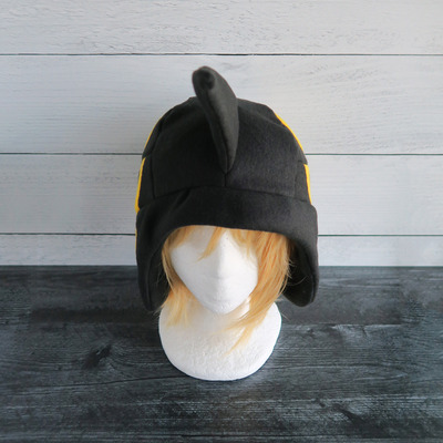 3 eyes bird fleece hat 