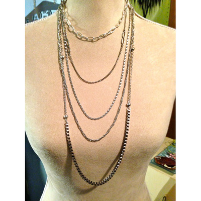 Multi chain necklace*