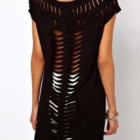 Simple Round Neck Cutout Design Black T Shirts - Thumbnail 1