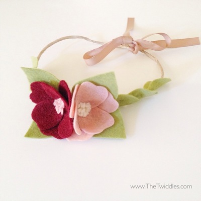 Dainty flower crown - red & light pink (2ct)
