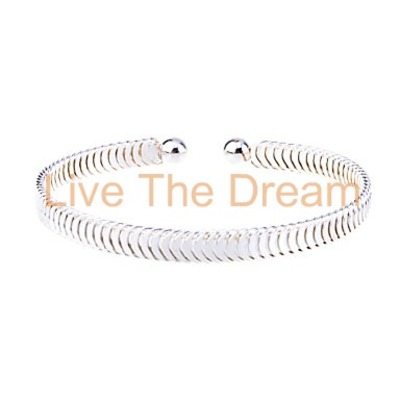 Silver carve bracelet
