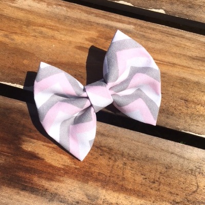 Pink & grey chevron bow