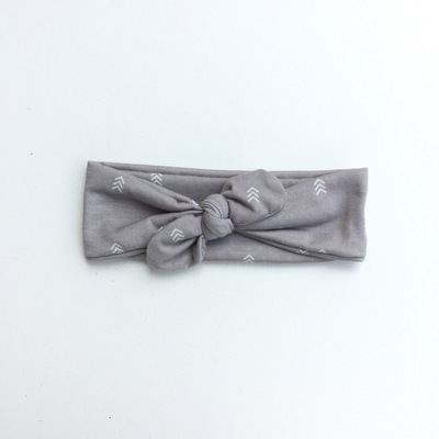 Gray arrow heaband
