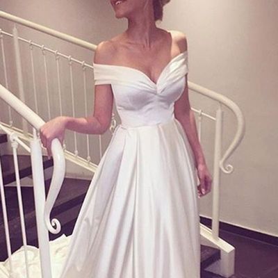 Wd07 off the shoulder charming wedding dresses,a-line long train wedding dress custom made wedding gown,