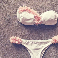 Single Shoulder Flower Bikini Set - Thumbnail 1